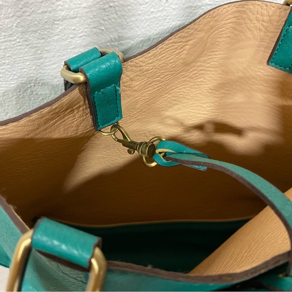 Free People Purse and Detachable Wristlet Green With Brass Color Hardware - Picture 12 of 12